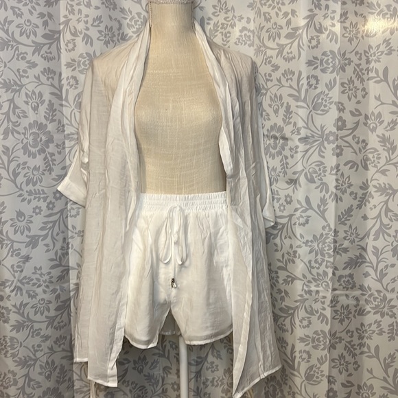 Two Piece Set - Picture 3 of 6